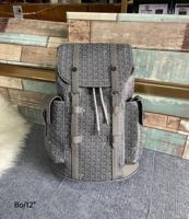 إعلان عن حقائب الدرجة الأولى … واختر الفخامة التي تليق بك .