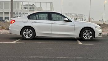 إعلان عن بي ام 2017 حجم 318i مكينه حجم 1500 cc