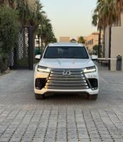 إعلان عن مطلوب جيب لكزس