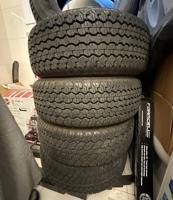 إعلان عن للبيع ٥ تواير دنلوب مقاس ٢٦٥/٧٠/١٦ ملوت شاص وكالة 70 قابل للمساومه .