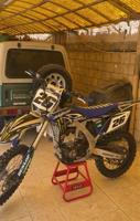 إعلان عن سيكل yz250f