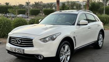 إعلان عن انفينيتي QX70 موديل 2016 بحاله ممتازه جدا وشرط الفحص