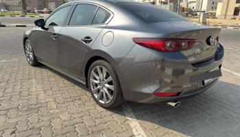 إعلان عن للبيع مازدا 3