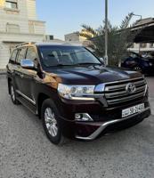 إعلان عن لاند كروزر