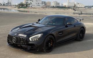 إعلان عن AMG GTS 2015