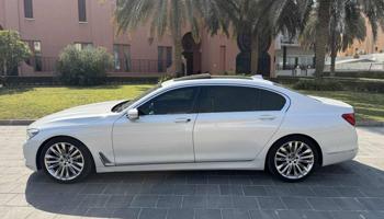 إعلان عن للبيع بي ام دبليو موديل 2018 وراد قطر الدرجة الاولى حجم 740 LI