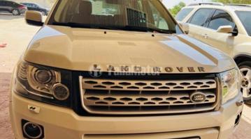إعلان عن Land Rover LR2 2014