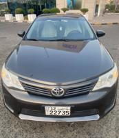 إعلان عن للبيع كامري GL موديل 2014 قمه بالنظافه ممشى 137,000
