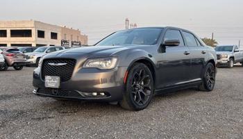 إعلان عن للبيع كرايزلر 2021