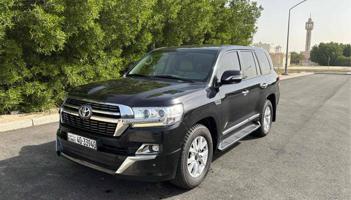 إعلان عن للبيع لاندكروزر 2016