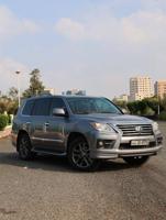 إعلان عن لكزيز lx 570