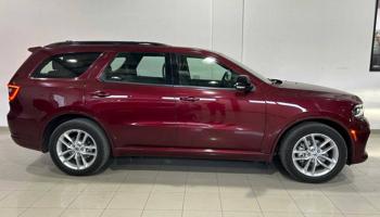 إعلان عن Dodge Durango GT