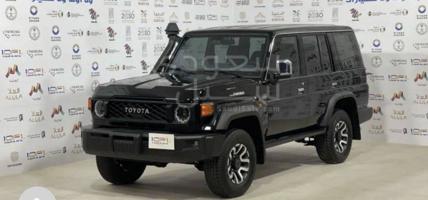 إعلان عن مطلوب جيب تويوتا نص قير عادي