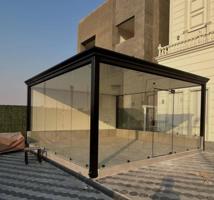 إعلان عن فني زجاج ومرايه