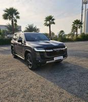 إعلان عن Toyota Land Cruiser Gr