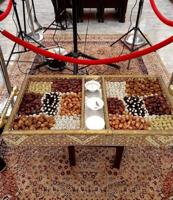 إعلان عن لمسة فخامة لتأجير لوازم المناسبات