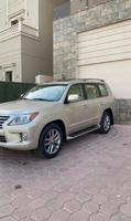 إعلان عن للبيع لكزس  Lx 570 موديل ٢٠١٥ الساير. عداد ٢٠٠