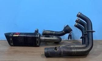 إعلان عن YAMAHA MT09 AKRAPOVIC FULL SYSTEM