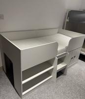 إعلان عن سرير اطفال