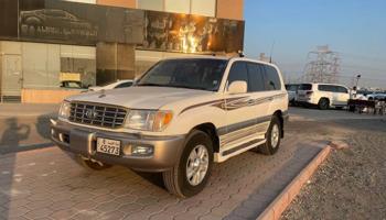 إعلان عن لاندكروزر 2003