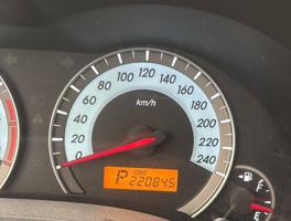 إعلان عن للبيع سياره كرولا 2011