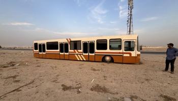 إعلان عن باص بدون لوحات باص الخطوط الجوية الكويتية  باص كبير غرفتين نوم وصاله