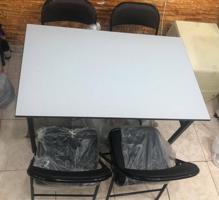 إعلان عن طاولة طعام و 4 كرسي جدد