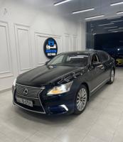 إعلان عن لكزس460L