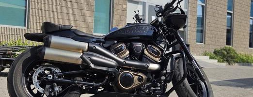 إعلان عن سيكل هارلي ديفيدسرن سبوستر اس ماشي 9000