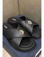 إعلان عن Dior Logo-Plaque Sandals
