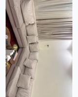 إعلان عن غرفه اثاث خفيفه الاستخدام معه ستاره طويله ومعه مفارش