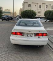 إعلان عن كامري تورنق ٦ سلندر ٢٠٠١