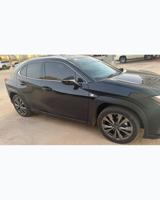 إعلان عن للبيع لكزس ux 2020 f sport الدرجه الاولى