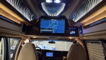 إعلان عن للبيع فان اللون اسود2013