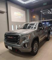 إعلان عن GMC Sierra AT4