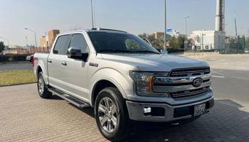 إعلان عن للبيع وانيت فورد لاريت