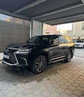 إعلان عن lexus lx 570 sport 2018