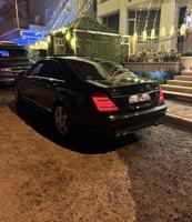 إعلان عن مرسيدس s63  موديل 2007 ماشي 151 الف ياباني شرط الفحص