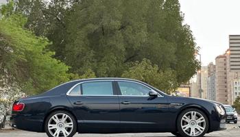 إعلان عن سبير V12 عداد 80 ألف الزياني كحلي صبغ الوكالة