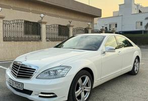 إعلان عن بحالة ممتازة جدا مرسيدس S300 البشر 2012 فحص ماكينة قير شاسي بدي قطعتين