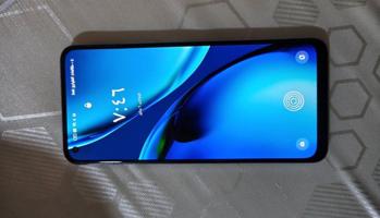 إعلان عن هاتف ريلمي فضي مستعمل بحالة ممتازة