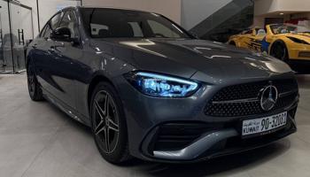 إعلان عن Mercedes C200