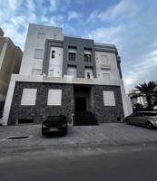 إعلان عن للبيع قسيمة سرداب ثلاث أدوار ونص