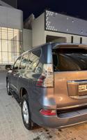 إعلان عن Lexus GX460