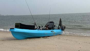 إعلان عن كياك جلير مع كامل اغراضه و قابل للمساومة بالمعقول