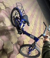 إعلان عن للبيع قاري