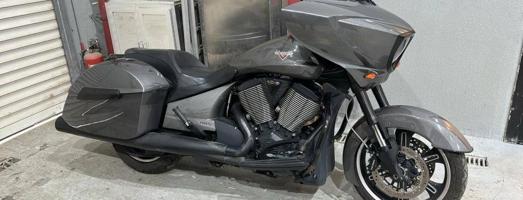 إعلان عن فيكتوري كروس كونتري موديل 2015 عداد 33 الف