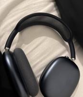 إعلان عن Apple AirPods Max