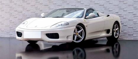 إعلان عن Ferrari 360 Spider F1