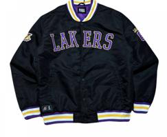 إعلان عن Bomber jacket